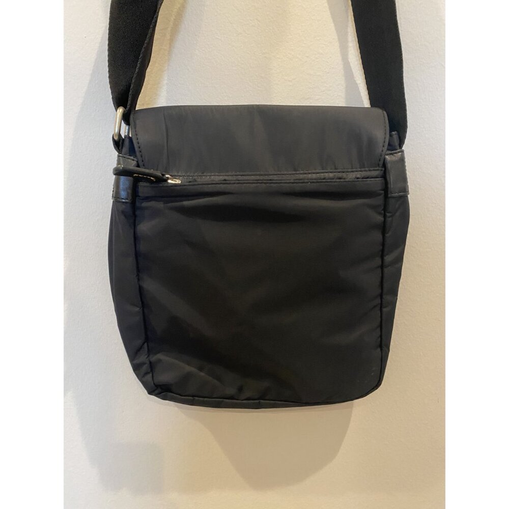 Bugatti Black Crossbody Purse Lightweight Travel Bag Everyday Minimalist Quiet View 5